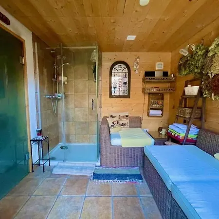 Doodle's Beautifull Chalet Churfirsten Swimming Pool Sauna Walensee Flumserberg דירה Mols